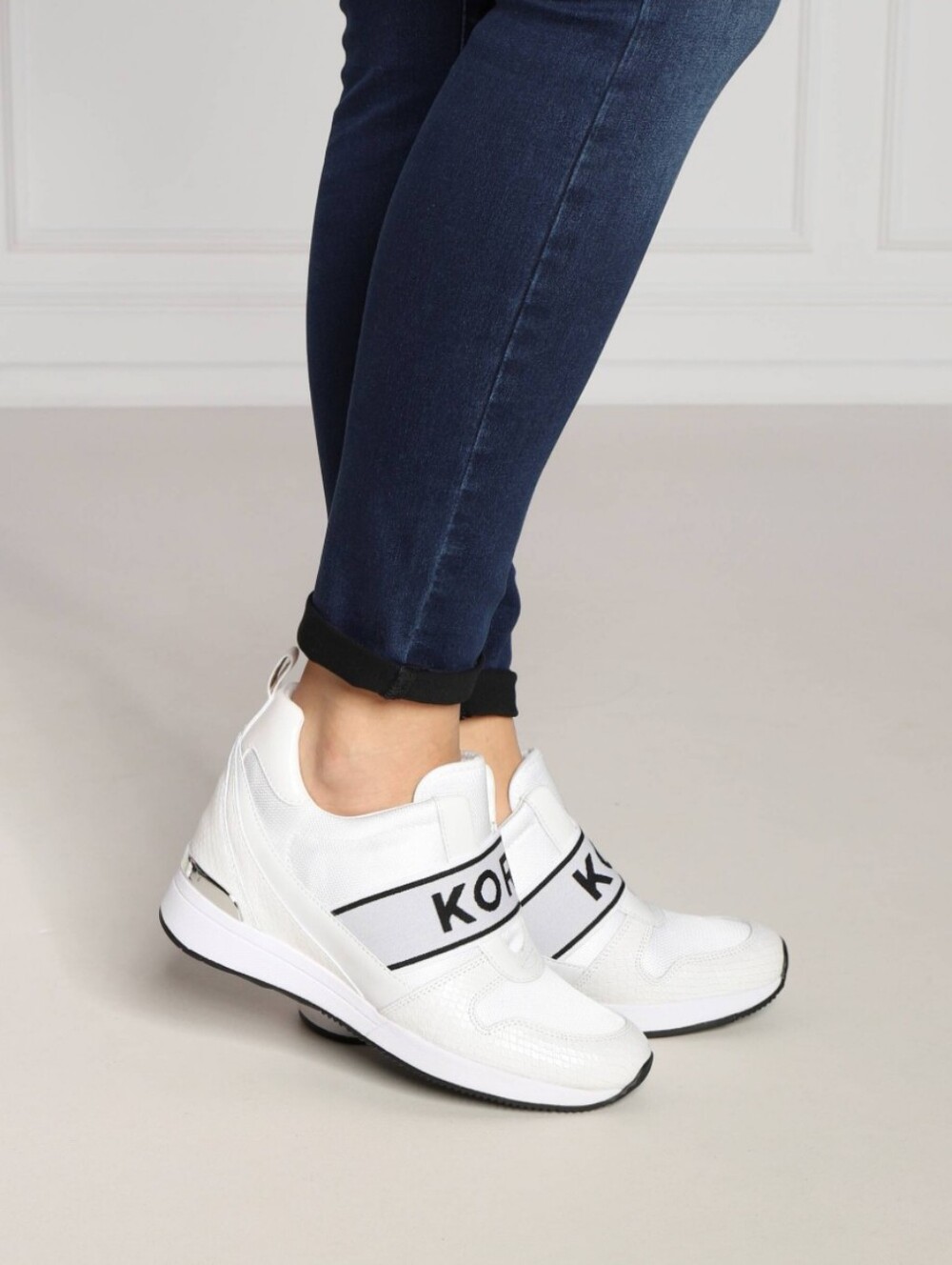 Michael Kors Maven Mixed-Media Slip-On Trainer Sneakers Size 9 - Picture 2 of 9